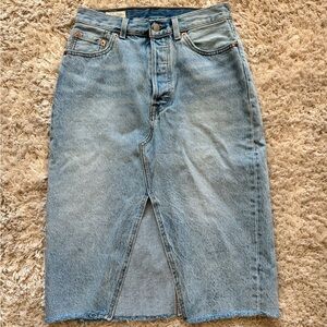 Levis 26 Light Wash Denim Pencil Midi Skirt Front Slit
